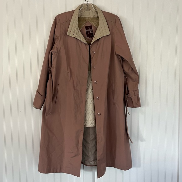 Vintage Mauve Trench Coat Belted Faux Fur Lined Light Purple Weather Resistant - Picture 2 of 15